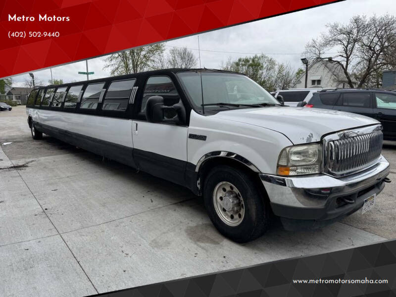 2002 Ford Excursion XLT's photo