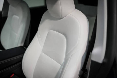 2024 Tesla Model Y Performance