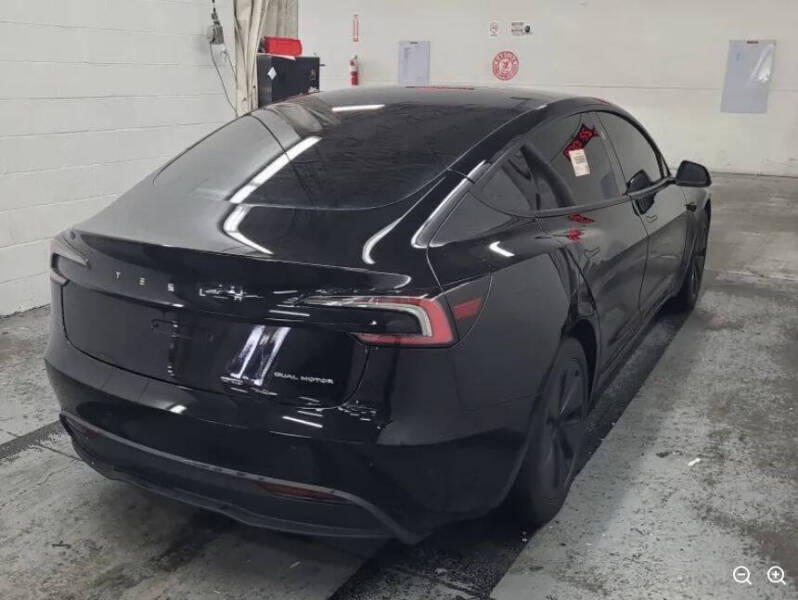 2024 Tesla Model 3 Long Range