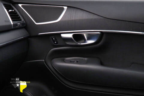 2020 Volvo XC90 T5 Momentum