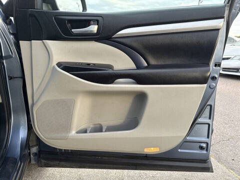 2017 Toyota Highlander XLE