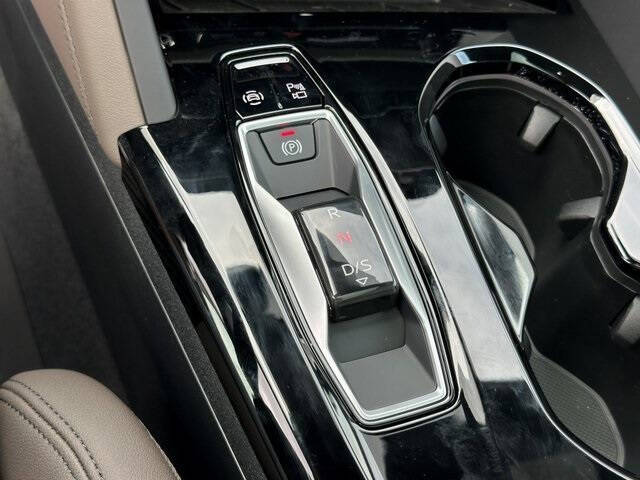 2025 Audi Q5 quattro Premium Plus TFSI