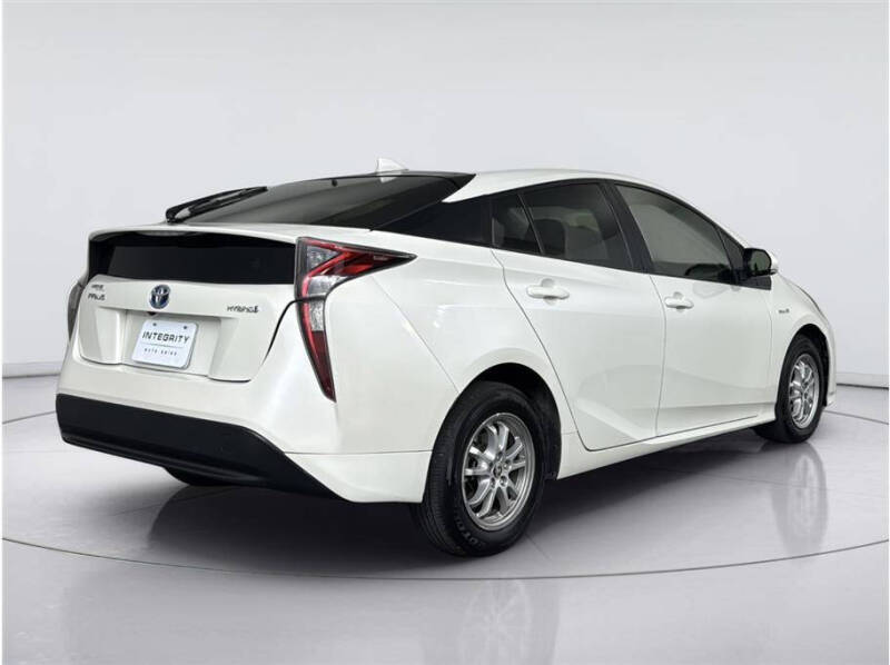 2017 Toyota Prius Three