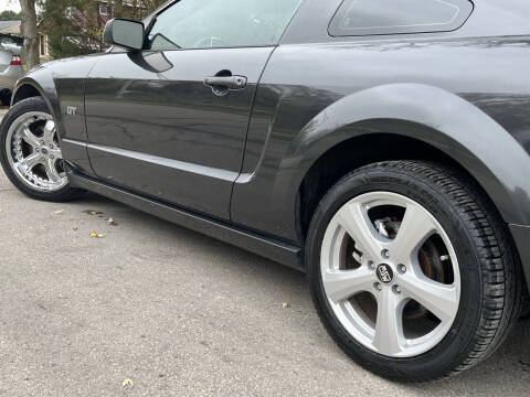 2008 Ford Mustang GT Deluxe