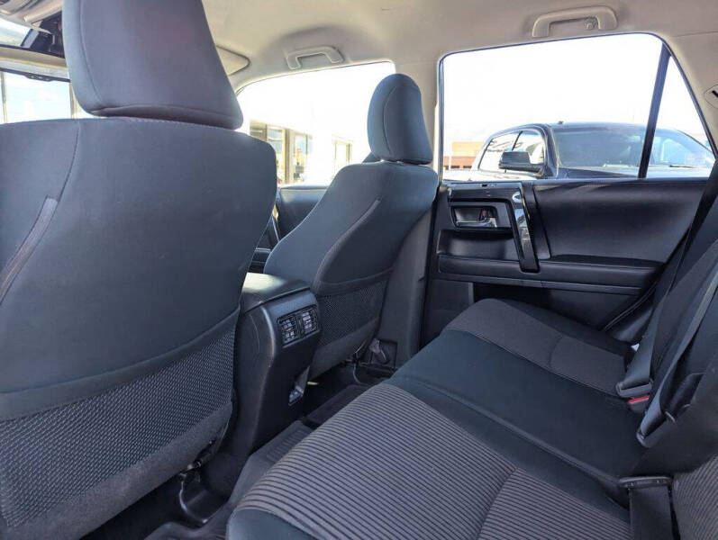 2024 Toyota 4Runner TRD Off-Road