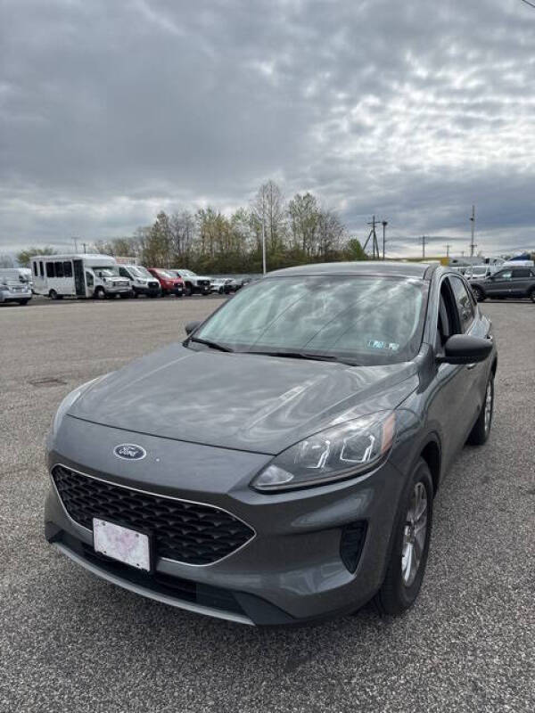 Used 2022 Ford Escape SE with VIN 1FMCU9G68NUA10531 for sale in Philadelphia, PA