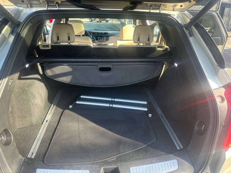 2017 Cadillac XT5 Luxury