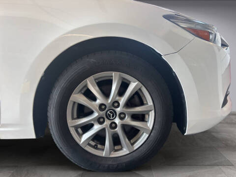 2018 Mazda MAZDA3 Sport