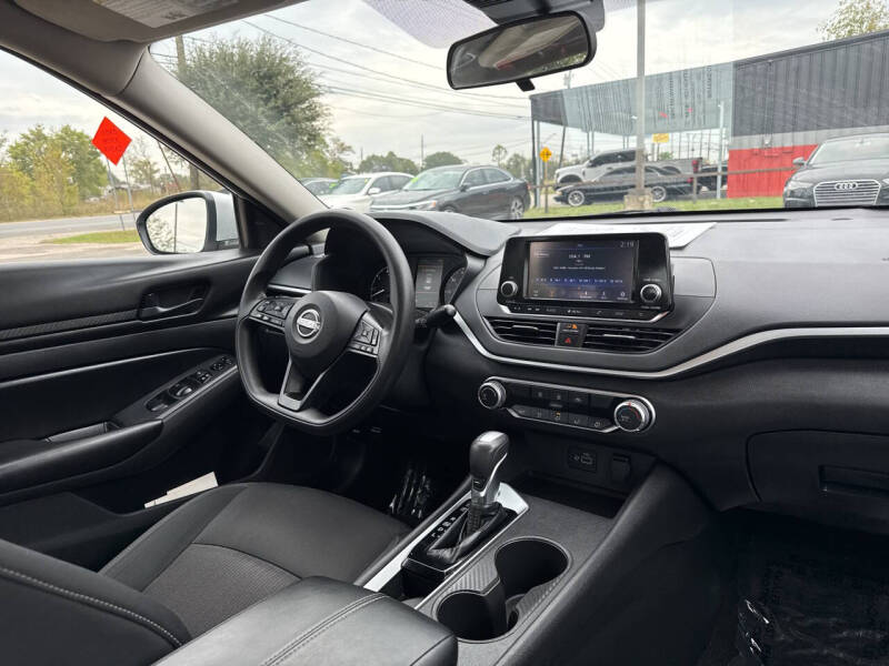 2023 Nissan Altima 2.5 S