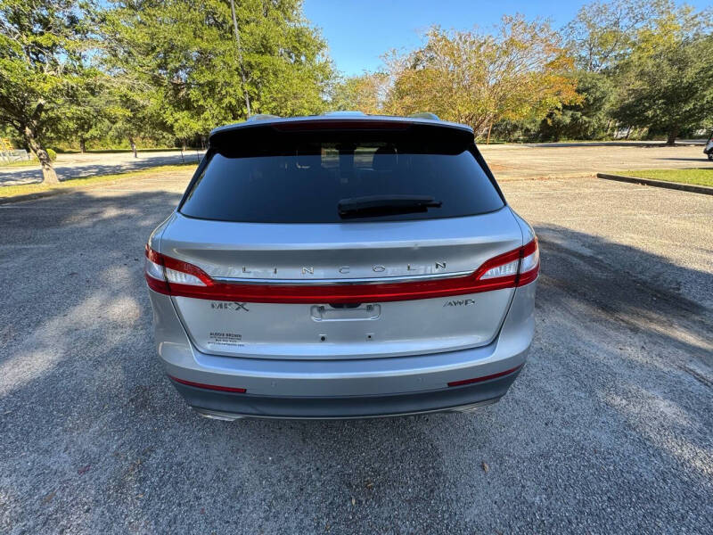 2017 Lincoln MKX Reserve photo 10