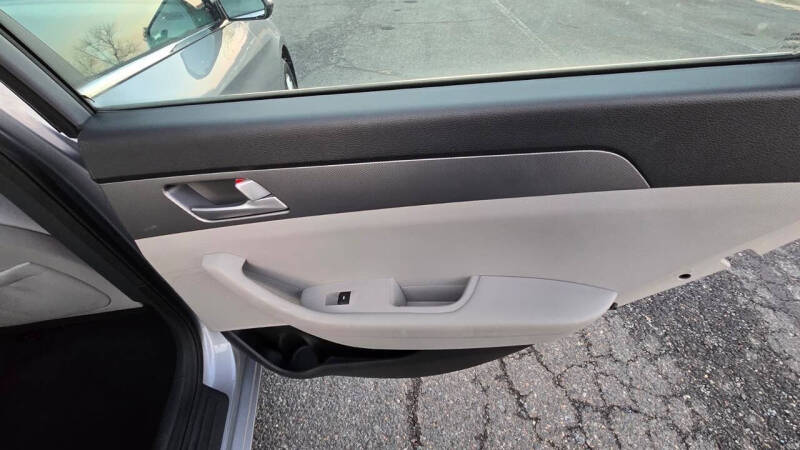 2015 Hyundai Sonata SE