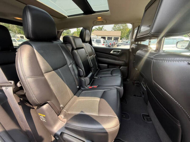 2017 Nissan Pathfinder