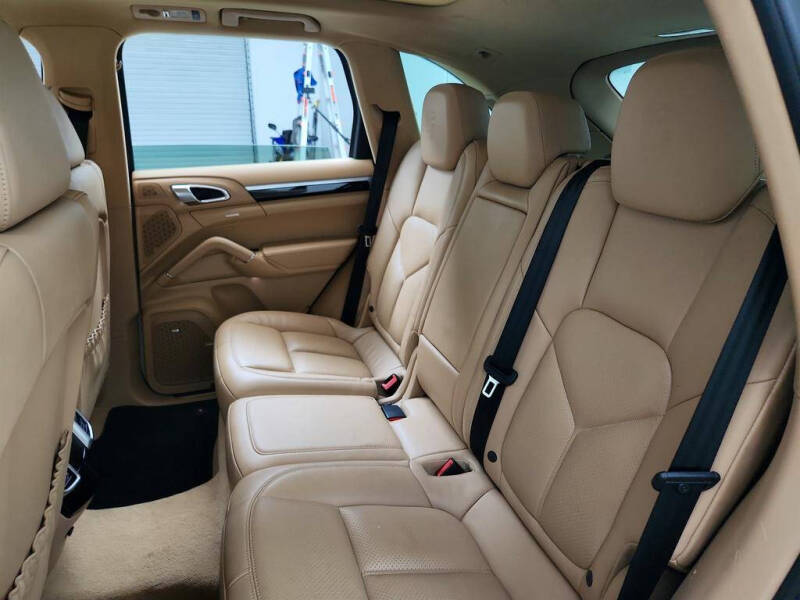 2017 Porsche Cayenne