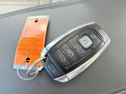 2017 Lincoln MKZ Select