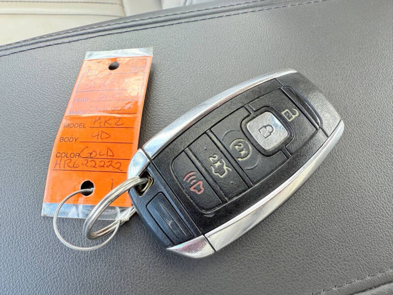 2017 Lincoln MKZ Select