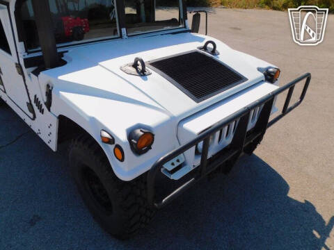 2008 AM General Hummer