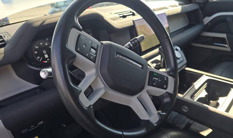 2022 Land Rover Defender 110 SE