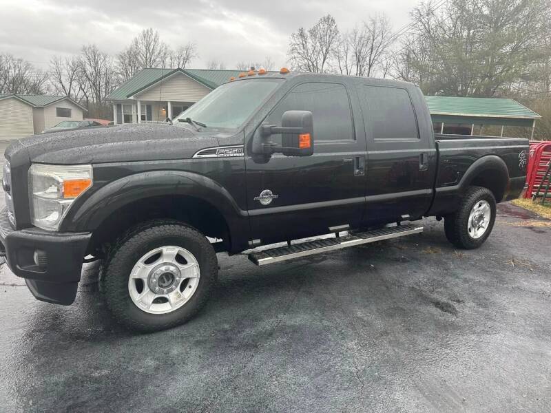 2013 Ford F-250 Super Duty for sale at CRS Auto & Trailer Sales Inc in Clay City KY