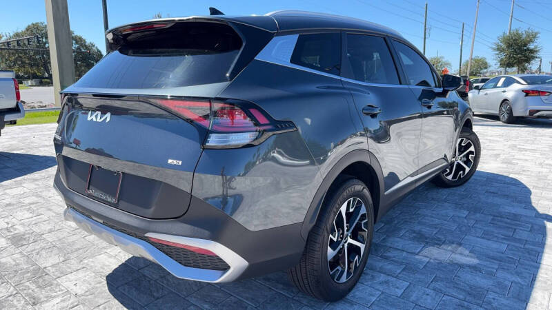 2025 Kia Sportage EX