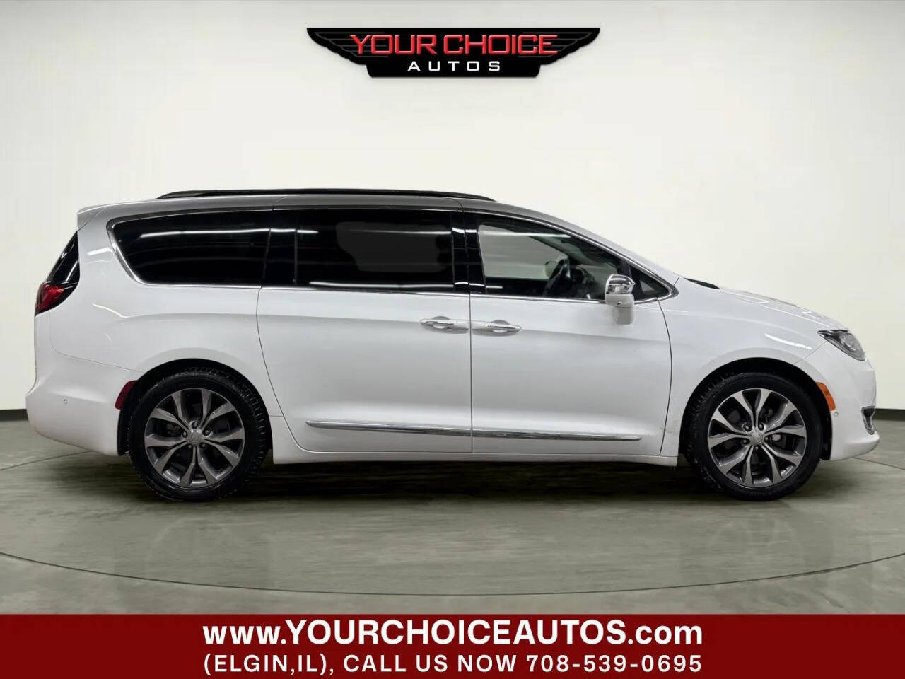 ChryslerPacifica6