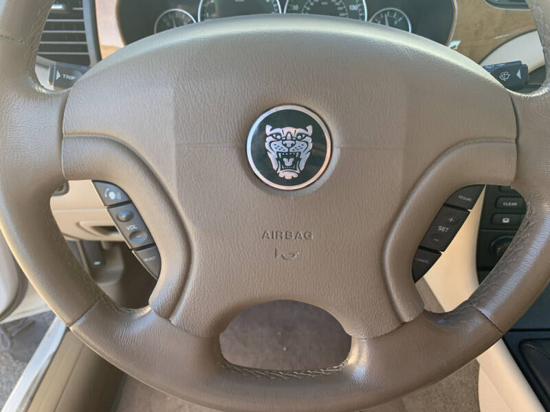 2002 Jaguar X-Type 2.5