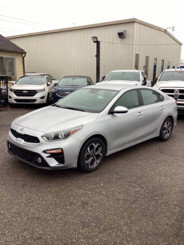 2019 Kia FORTE LXS photo 4