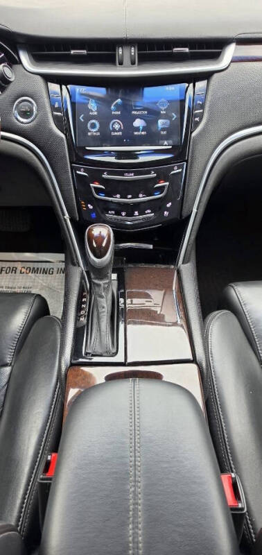 2017 Cadillac XTS Luxury