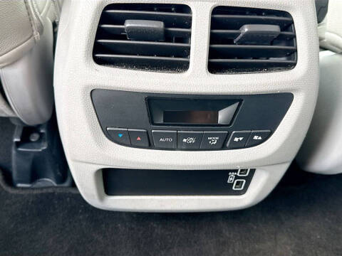 2022 Honda Pilot SE