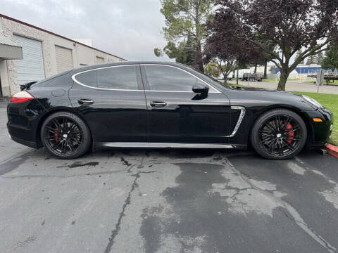 2011 Porsche Panamera Turbo