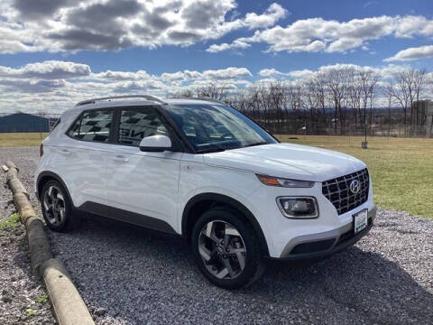 2022 Hyundai Venue SEL