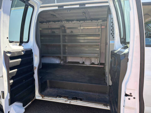 2020 Chevrolet Express 2500