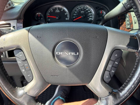 2008 GMC Yukon Denali