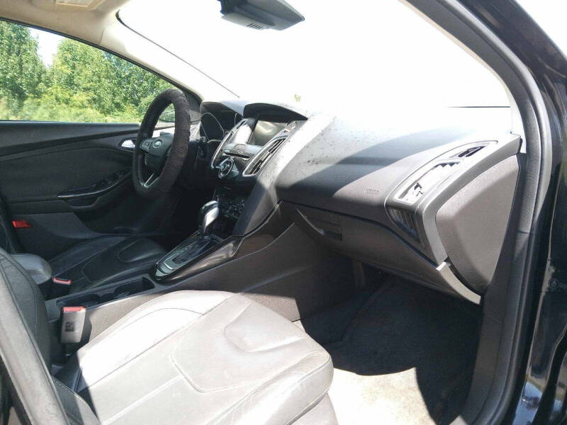 2016 Ford Focus Titanium