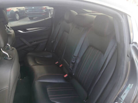 2016 Maserati Ghibli S