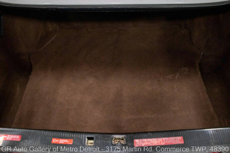 1991 Mercedes-Benz 560-Class 560 SEL