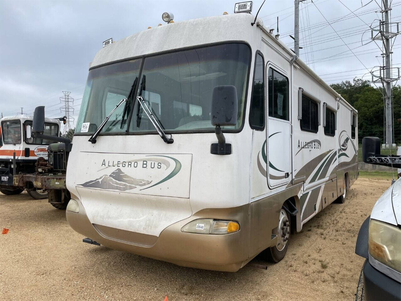1999 Freightliner XC Chassis For Sale In Westover, AL
