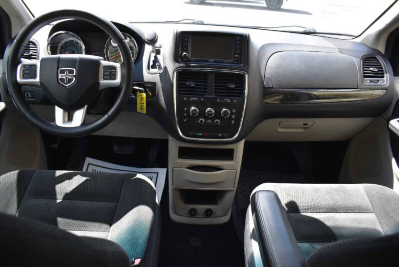2017 Dodge Grand Caravan SE