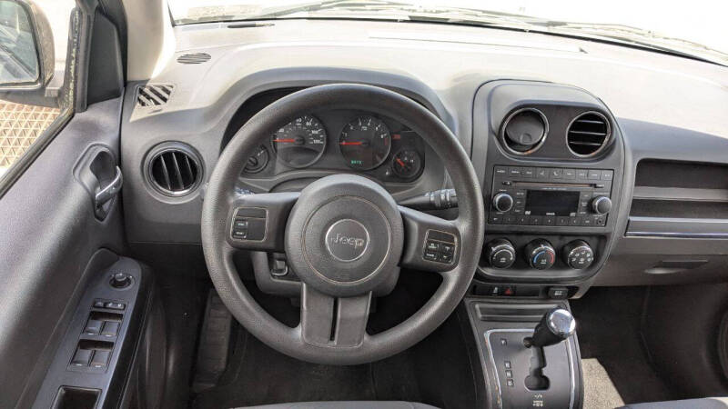 2012 Jeep Compass Sport