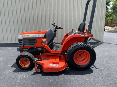 1999 Kubota B7300
