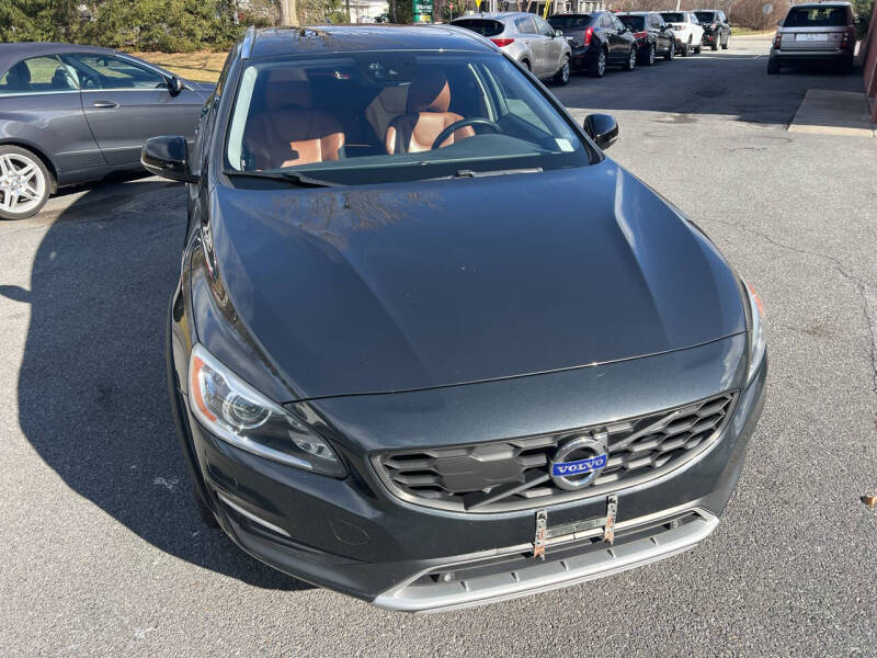 2015 Volvo V60 Cross Country T5 Platinum