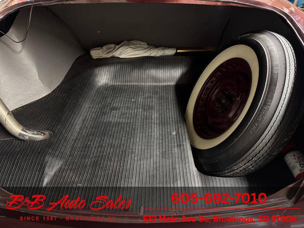 1950 Ford Deluxe 46