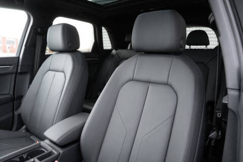 2025 Audi Q3 quattro S line Premium 45 TFSI