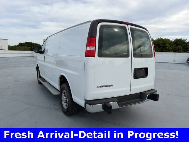 2024 Chevrolet Express 2500