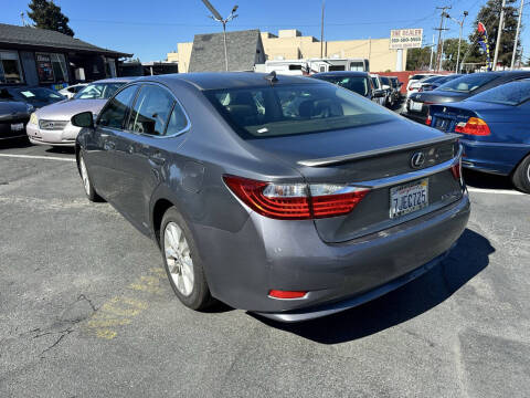 2014 Lexus ES 300h