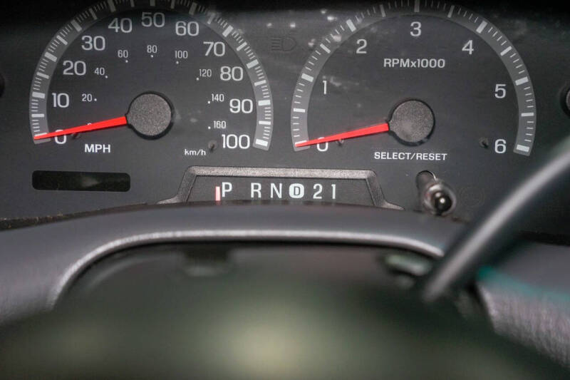 1999 Ford F-150 Lariat