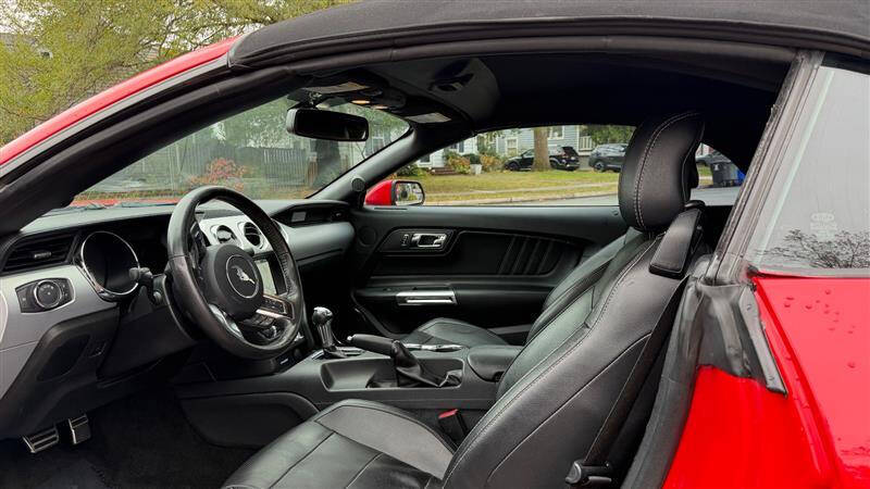 2017 Ford Mustang EcoBoost Premium