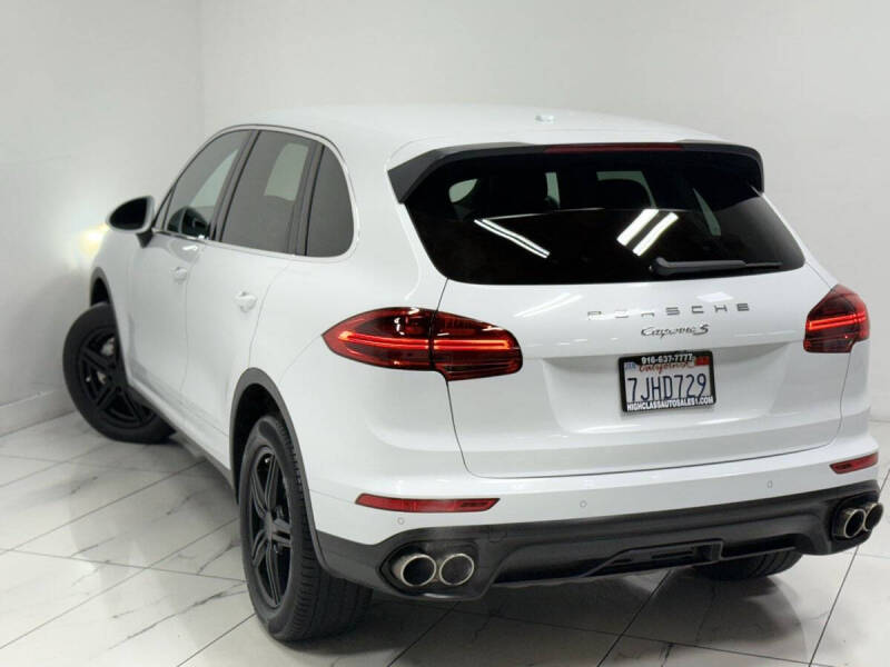 2015 Porsche Cayenne S
