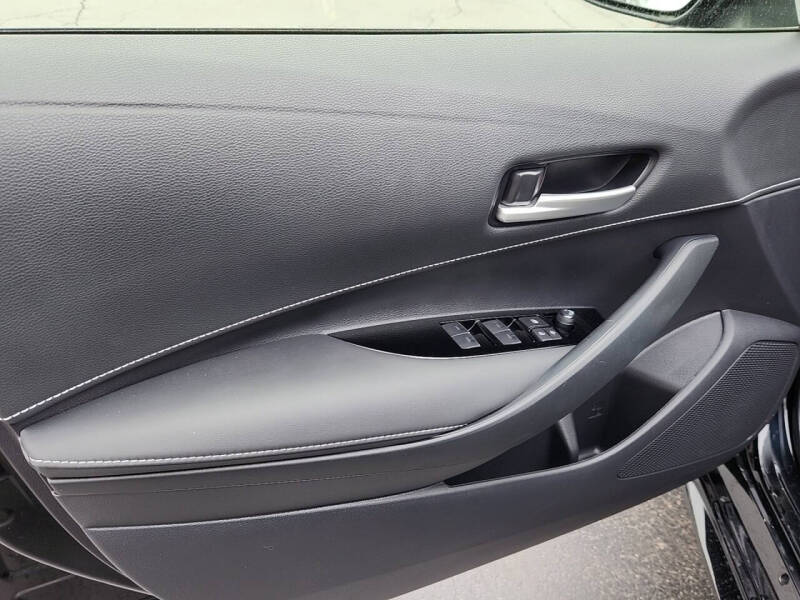 2024 Toyota Corolla Hatchback SE