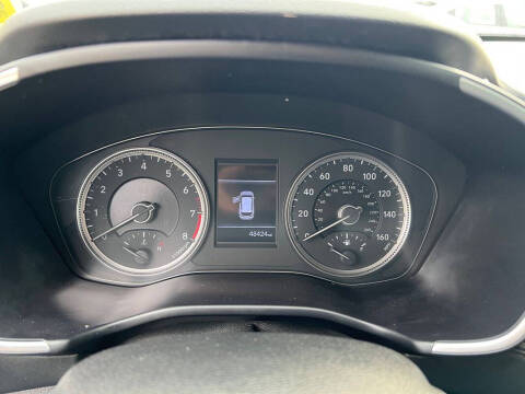 2020 Hyundai Santa Fe SE