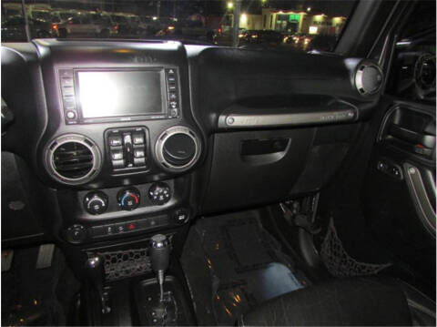 2017 Jeep Wrangler Unlimited Freedom